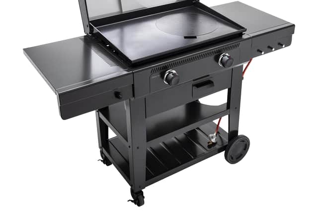 Char-Broil Versa-Tile.