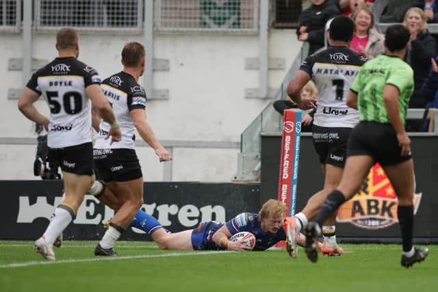 Lachlan Walmsley scores for Wakefield Trinity during last Saturday's win against York Knights. Picture by John Clifton/SWpix.com.