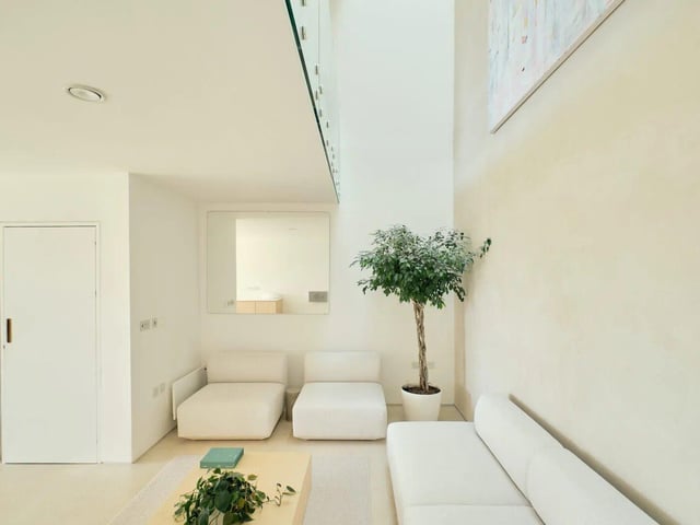 The volume of the house has been maximised to create a dynamic series of levels and spaces, and the light-filled rooms have far-reaching views of the river.