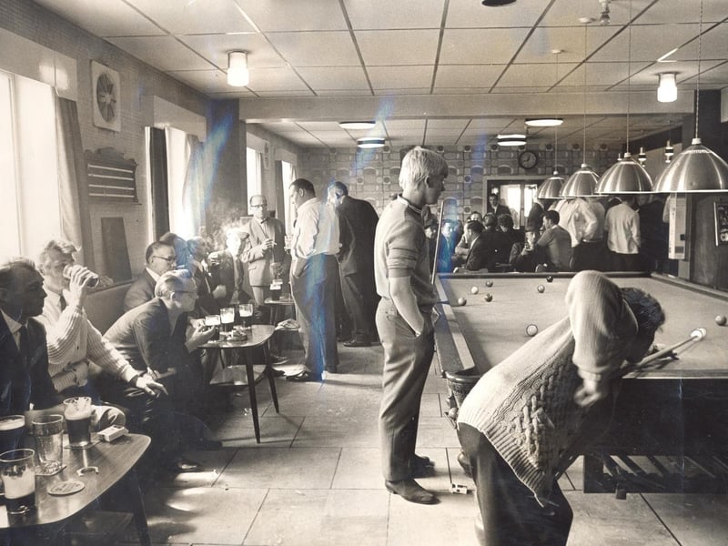 The games room at Seacroft Working Men's Club during lunchtime on Sunday in June 1980.