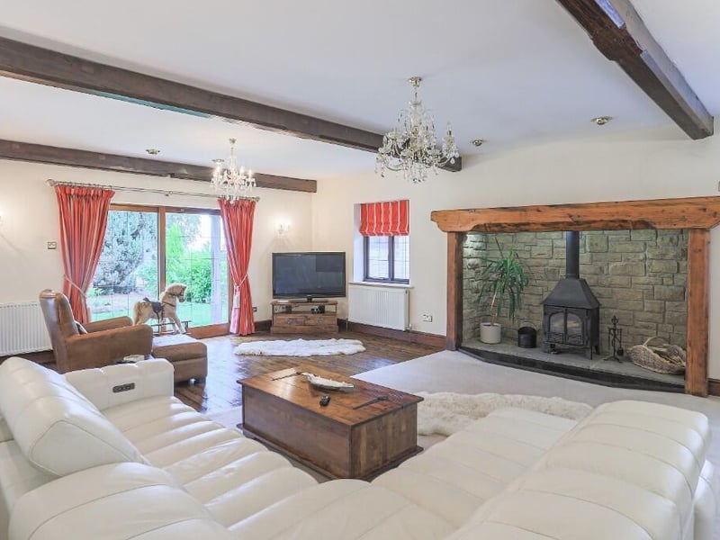 This substantial detached home offers an outstanding opportunity to acquire a property of significant scale.