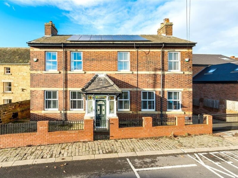 Once a well-known public house and later accommodation for travelling circuit court judges, the building is now a characterful family home across approximately 5,145 sq ft.
