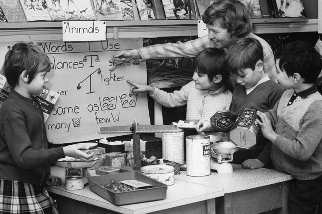 Margaret Foley with children from Temple Park Infants in February 1972. Recognise anyone?