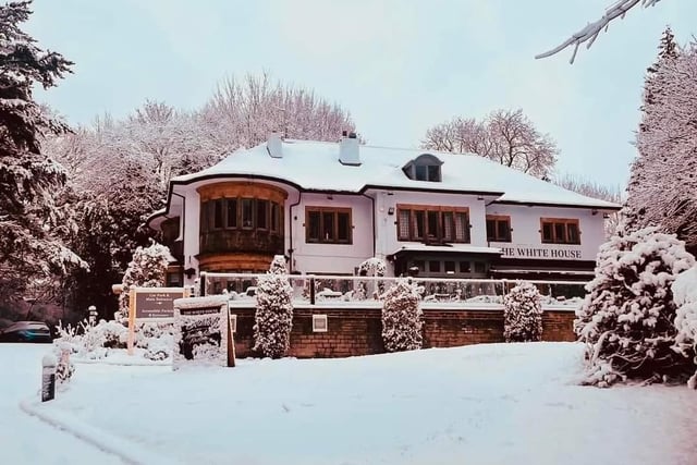 Caroline Ocallaghan said: "The beautiful white house on Wetherby road looks like something off a Christmas card."