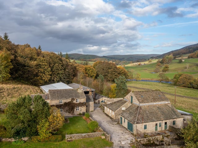 Low House Farm is a diversified farm extending to around 69.6 acres in total, and sits to the north east of Bolton Abbey, within the Bolton Abbey Estate.