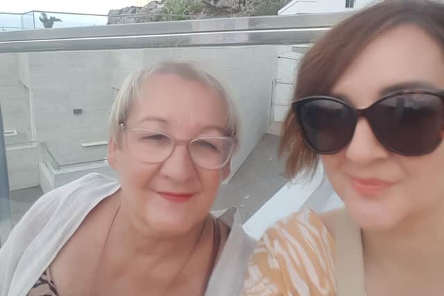 Shelly Thornton-Hodgson, 40, and her mum Sue, 65, were on their way back from a mother-daughter holiday in Palma.