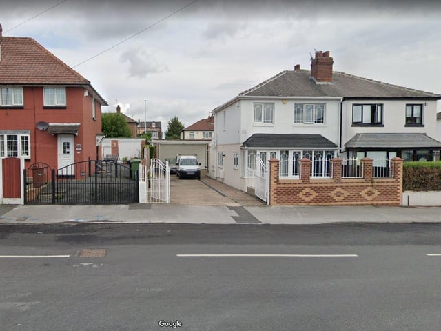 Address: 117 Rookwood Ave, Osmondthorpe, Leeds LS9 0NN
Phone: 07850 751573