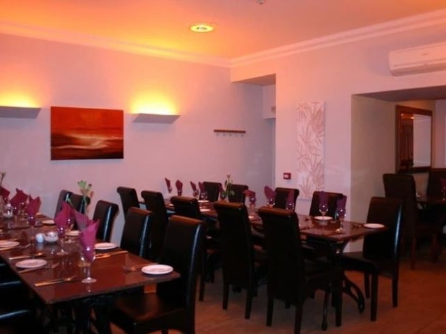Sloanes restaurant, Drury Lane, Wakefield, 2009.