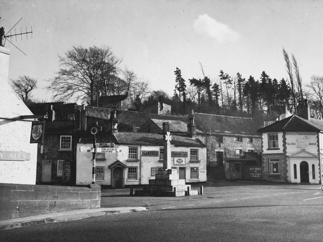 Bramham village on the Great North Road in February 1961.