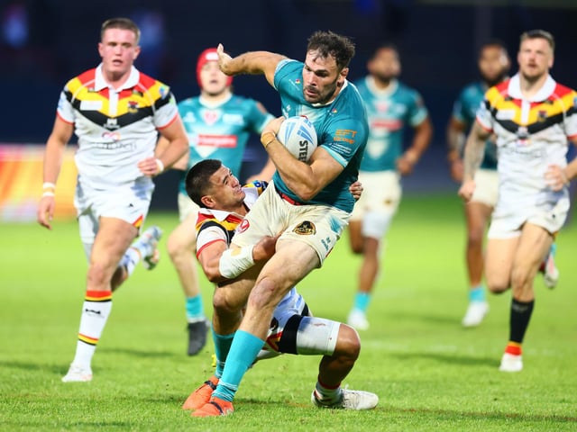 Grade C dangerous contact, five penalty points, total point 5 - fine.