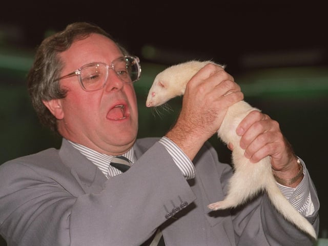 Enjoy these photo memories from around Leeds in 1993.