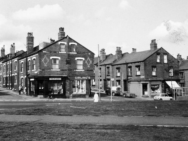 The Armley streets which now have no name. An action group tried to save Fitzarthur Street, Fearnley Street and Gledhow Street from demolition but were unsuccessful. Pictured in May 1977.