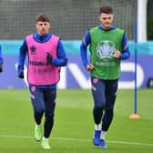 Kalvin Phillips, Mason Mount and Declan Rice (Photo by JUSTIN TALLIS/AFP via Getty Images)