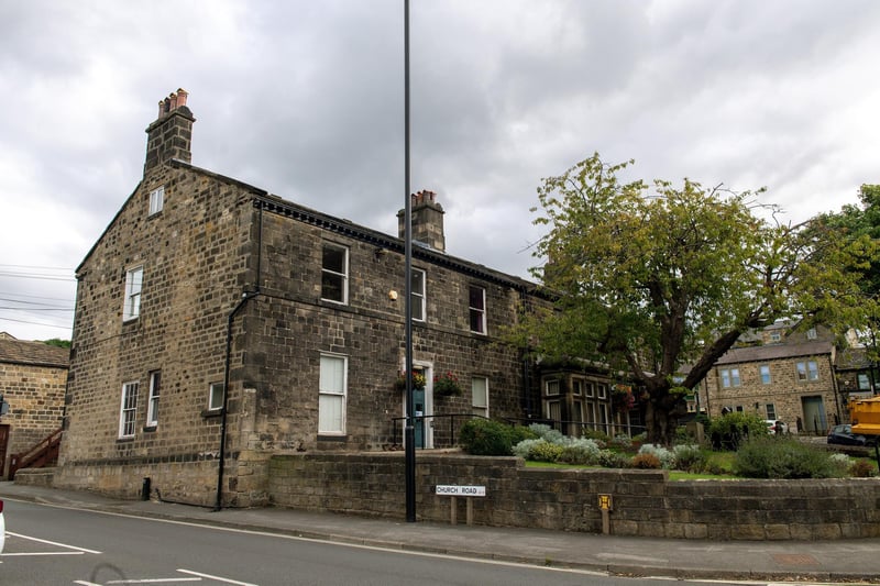 Properties in the town of Horsforth had an overall average price of £327,896 over the last year. Overall, sold prices in Horsforth over the last year were 6% up on the previous year and 18% up on the 2019 peak of £278,060.
