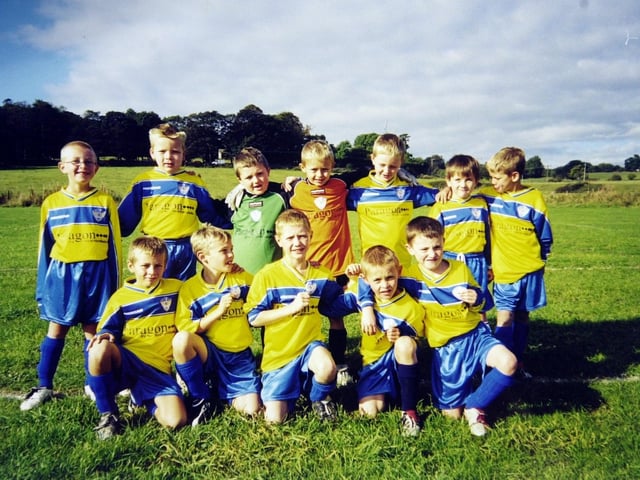 Calverley United U-8s pictured in October 2003.