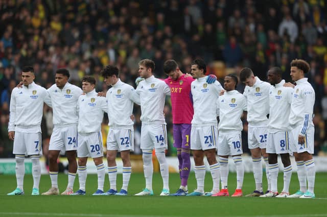 Leeds players line up before kick-off