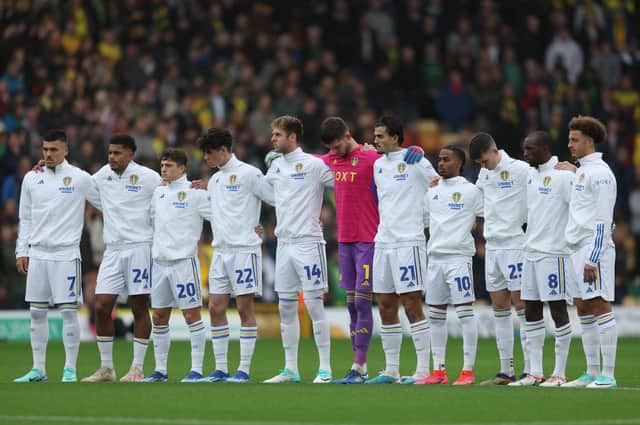 Leeds players line up before kick-off