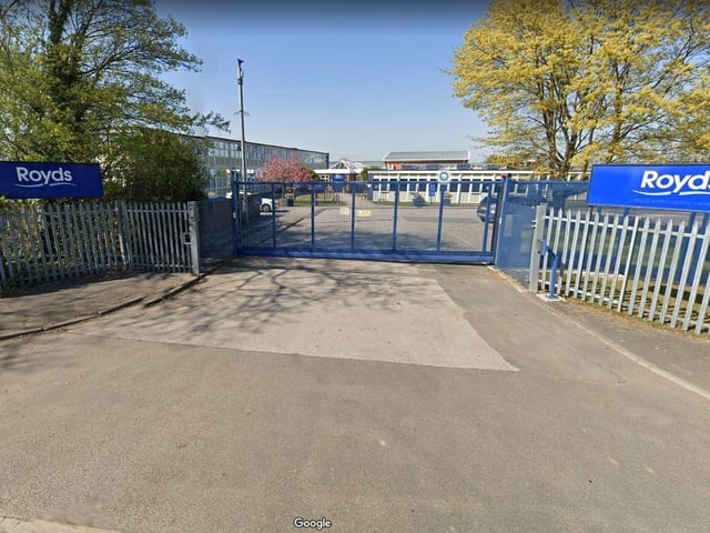 Oulton Academy is a community school located in the South of Leeds. The school serves approximately 1,300 pupils.