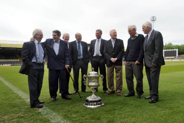 Derek Hallas, third from right, with fellow members of Leeds first Championship-winning team, seen at Headingley in May, 2011. From left Barry Simms, Wilf Rosenberg, Joe Warham, Lewis Jones, Fred Pickup, Derek Hallas, Ken Thornett and Don Robinson. Picture by Tony Johnson.