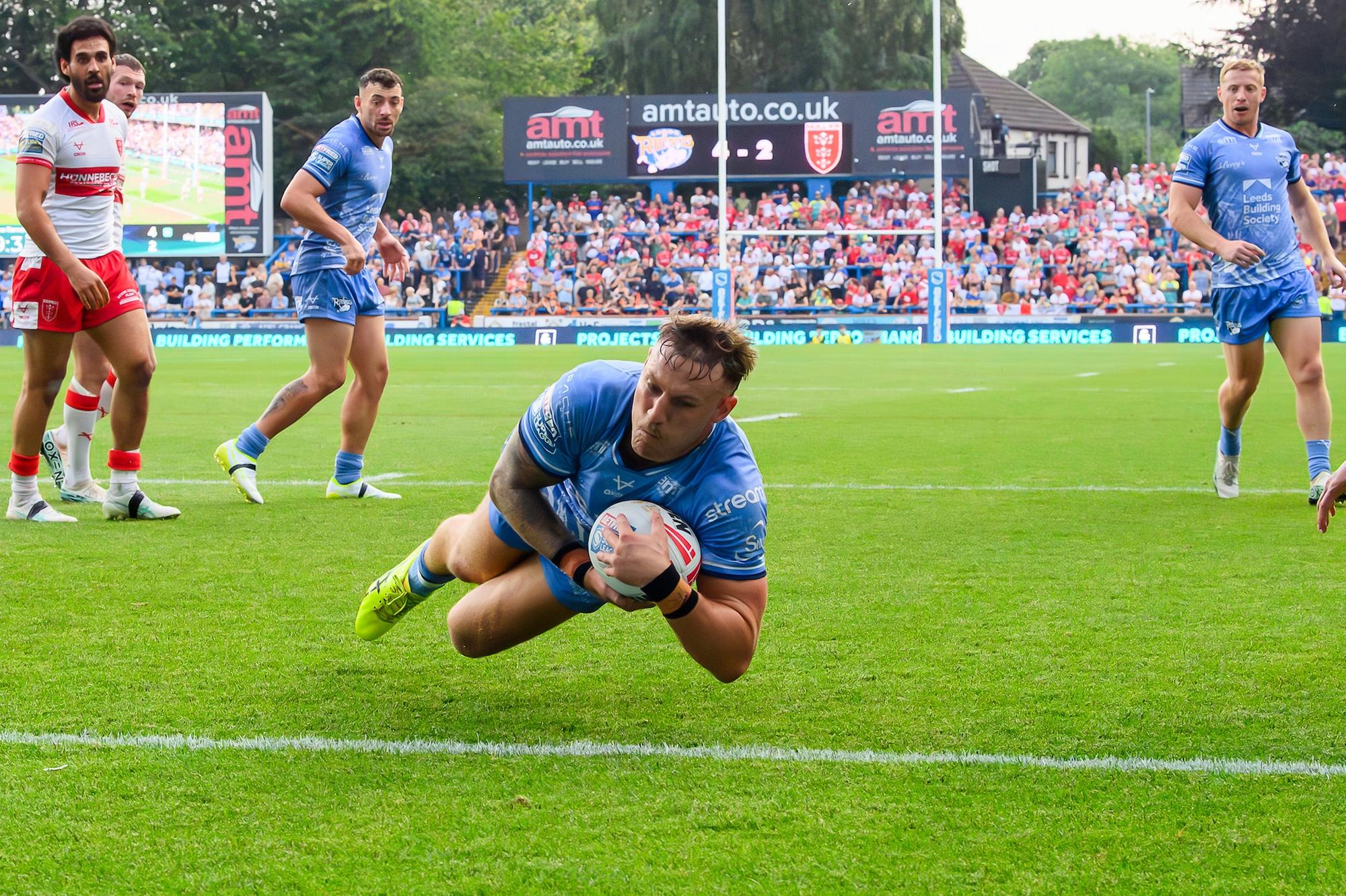 Leeds Rhinos 'prime' contenders for Super League leaders' shield says ...