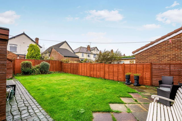 Situated to the east of Leeds, this wonderful home is close to many amenities including Temple Newsam House, Crossgates Shopping Centre and the Springs at Thorpe Park.