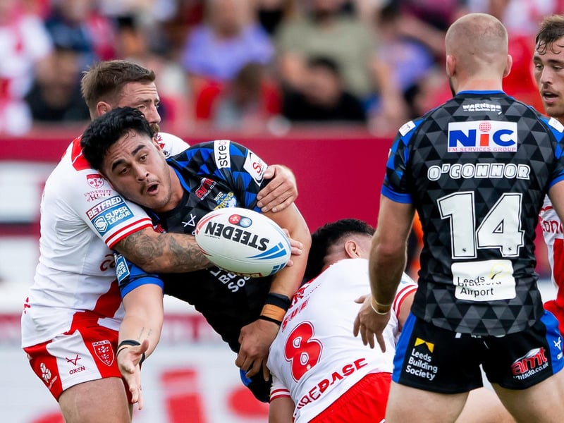 With Tom Holroyd unavailable, it's likely either Cooper Jenkins or Palasia will switch to the bench so Rhinos have two props among their substitutes.