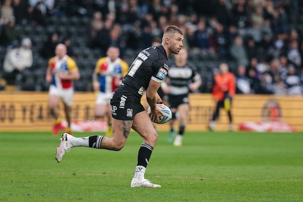 The ex-Rhinos academy full-back joined Hull this season after spells with Bradford Bulls and Hull KR. He was a Grand Final winner at 17 and featured 64 times in Super League with Leeds between 2017 and 2020.