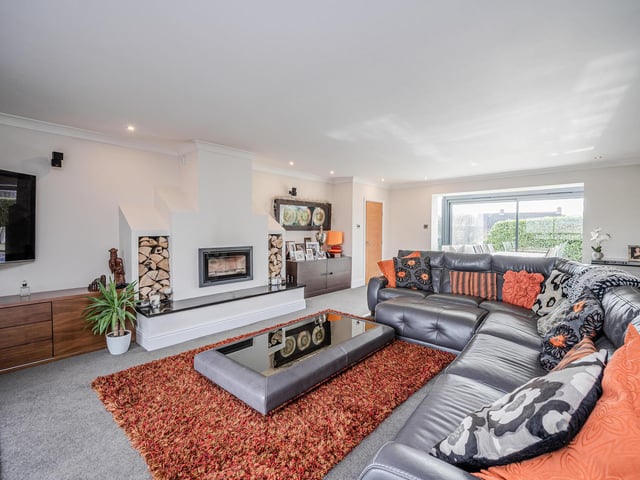The contemporary lounge is light and spacious.