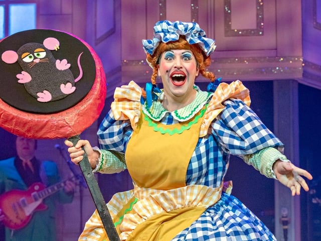 Peter Manchester as Sarah The Cook.