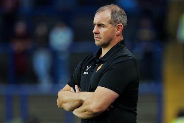 Giaznts coach Ian Watson wathes his men in action against Rhinos. Picture by Alex Whitehead/SWpix.com.