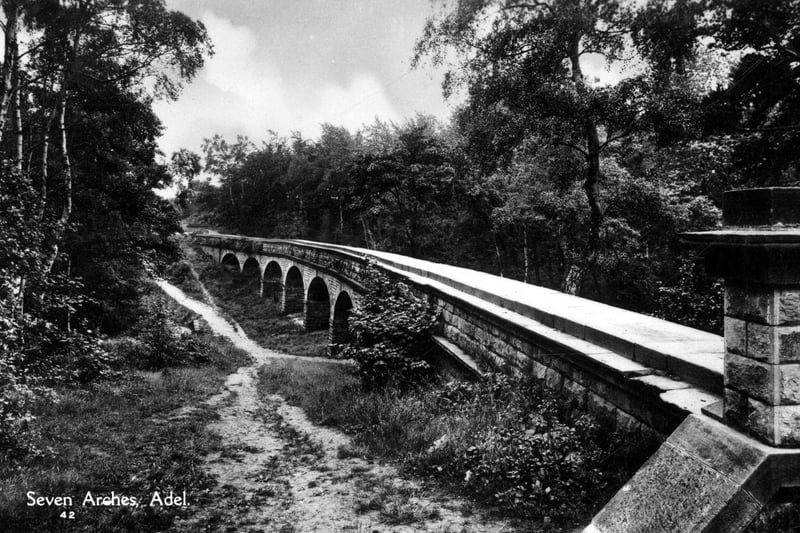 An undated postcard view of the Seven Arches aqueduct