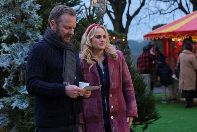 Kiefer Sutherland and Rebel Wilson filming Tinsel Town in Yorkshire Courtesy of Brainstorm Media
