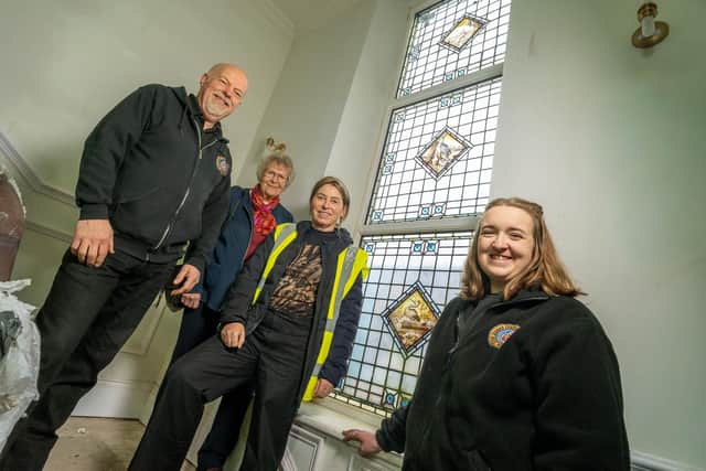Left to right: Andrew Seddon (Stained Leaded Glass Company), historian Eveleigh Bradford, Denise McArdle (Pickard Properties) and Tamsin Seddon (Stained Leaded Glass Company)