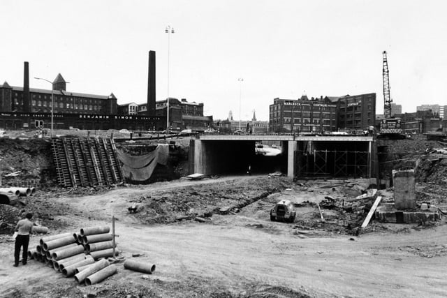 Work on the Westgate Tunnel in August 1973.