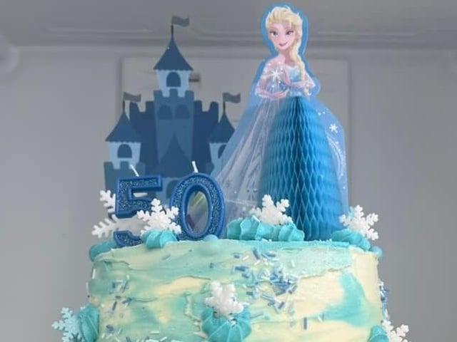 Elizabeth White said: "Made my own birthday cake and I love it!"