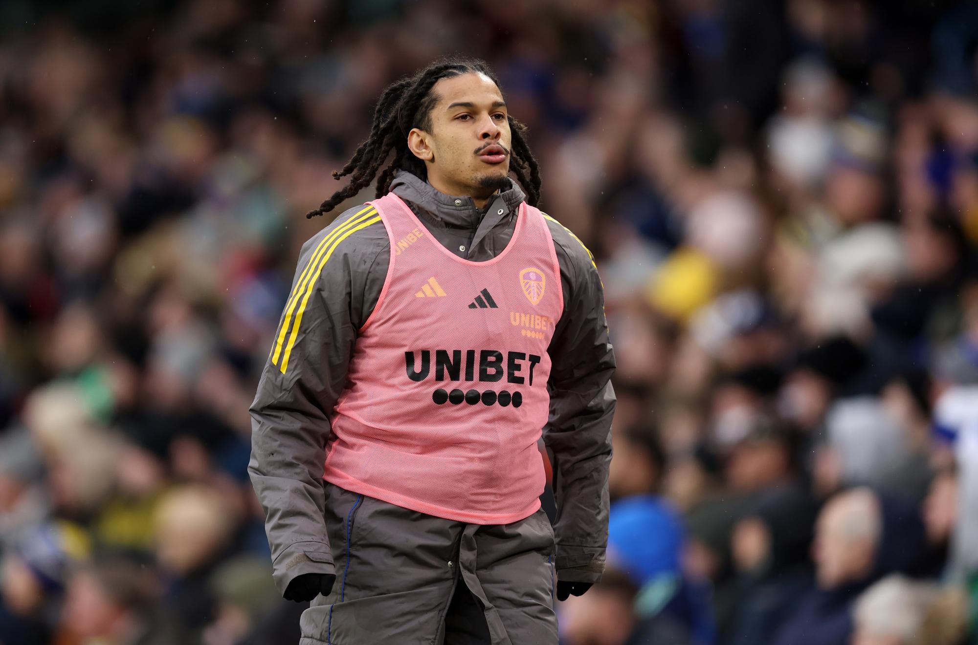 Leeds United game-shy unused sub Isaac Schmidt gets replacement explanation as Firpo update emerges