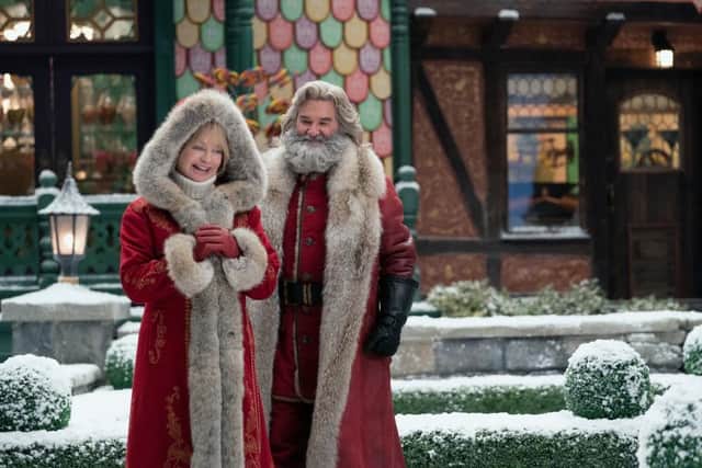Real-life couple Kurt Russell and Goldie Hawn play Mr and Mrs Clause (Photo: JOSEPH LEDERER/NETFLIX © 2020)