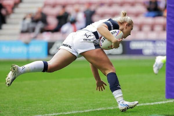 Leeds' Georgia Roche scores for England against Canada. Picture by Alex Whitehead/SWpix.com.