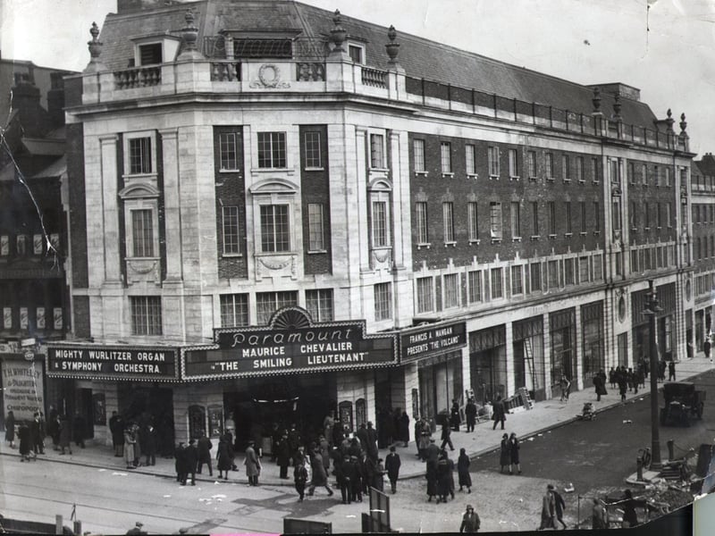 The Odeon first opened as the Paramount Theatre with a showing of The Smiling Lieutenant, starring Maurice Chevalier, in 1932. The Paramount had seating for 2,556 in stalls and circle levels, and featured the fourth largest Wurlitzer organ in Europe. It welcomed 1.2 million visitors during its first year alone.