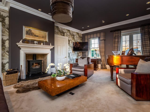 Live in the lap of luxury with this incredible lounge.