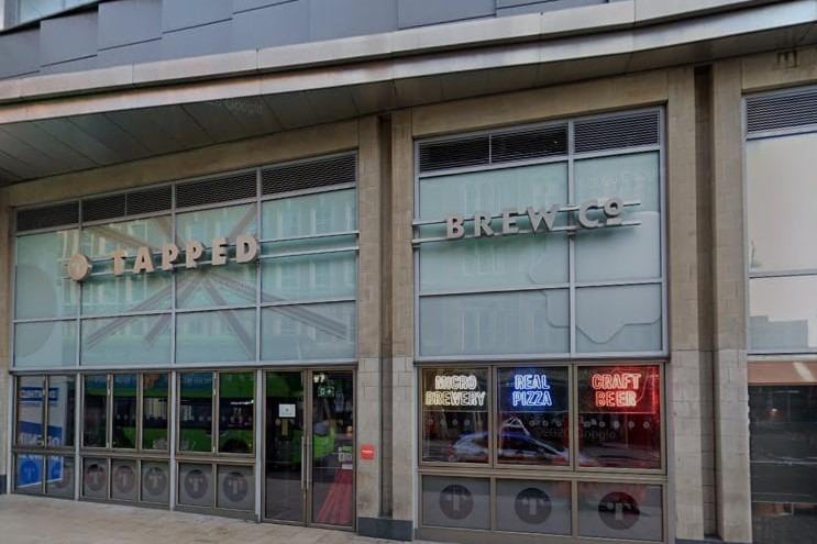 Opened in December 2013, this American-style brew pub on Boar Lane offers a wide range of products including 13 cask lines, 14 keg lines, bottles and cans as well as fresh beer brewed on site.