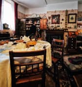 a complete Victorian parlour room