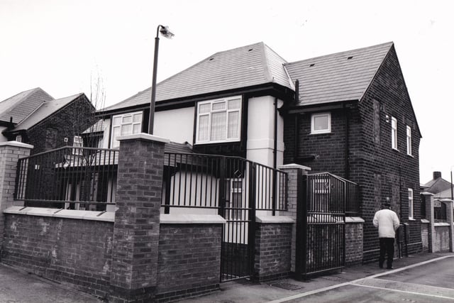 A Leeds MP was hoping a new £2 million housing development would boost the image of Halton Moor in January 1994. Derek Fatchett, Labour MP for Leeds Central, officially opened The Anchorage sheltered housing scheme on Coronation Parade, a complex of 48 one-bedroom flats arranged in four blocks of 12. The properties were disused council houses which had been renovated and refurbished with fitted kitchens, bathrooms, and central heating among other things.