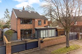This well presented detached family home is one of the largest plots on the street and has been recently renovated throughout to a very high standard, including a number of extensions.