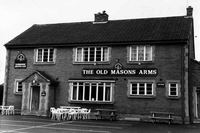 Were you a regular here back in the day?  The Masons Arms at Oulton pictured in June 1984.