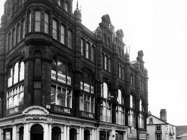 Willis Ludlow can be seen on the right of this photo from December 1979. The Market Tavern pub can be seen on the corner of the junction with Harewood Street and George Street.