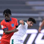 England's midfielder Darko Gyabi (L) and Iraq's forward Ali Jasim vie for the ball during the Argentina 2023 U-20 World Cup Group E football match between Iraq and England at the Estadio Unico Diego Armando Maradona stadium in La Plata, Argentina, on May 28, 2023. (Photo by JUAN MABROMATA / AFP) (Photo by JUAN MABROMATA/AFP via Getty Images)