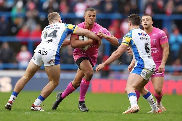 The three-quarter joined Rhinos from Wigan Warriors’ academy and made three appearances in 2020-21. He moved to Wakefield Trinity for the 2022 campaign, joined Hull KR midway through last season and is now on loan at Castleford Tigers.