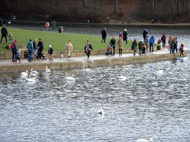 The average annual household income in Roundhay Park & Slaid Hill is £52,600, the eighth highest in Leeds.