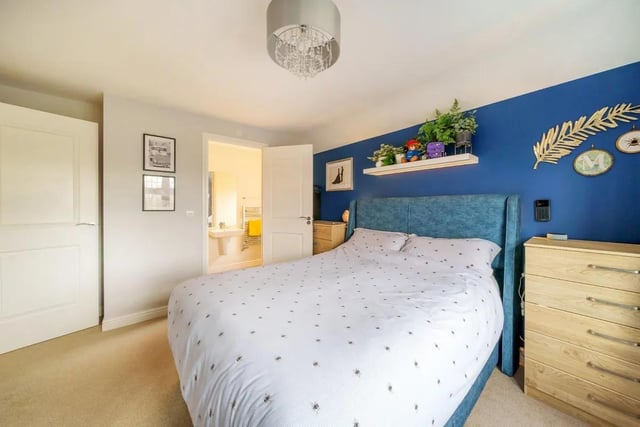 The first floor boasts three tastefully decorated bedrooms all of which benefiting from ducted air conditioning. The generously sized master bedroom has Hammonds Una all-mirror fitted wardrobes,.